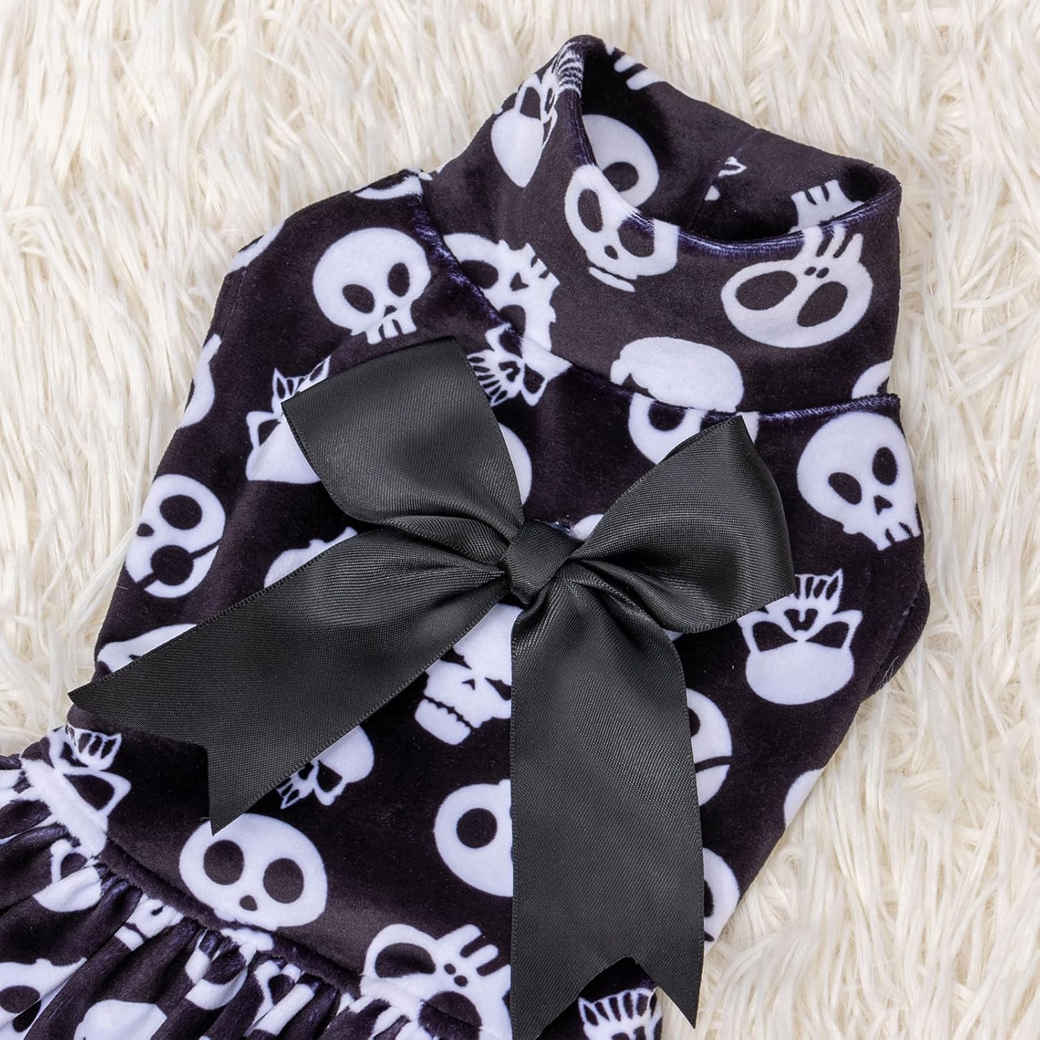 CuteBone Turtleneck Dog Velvet Dress Halloween Puppy Skirt Costume Pet Clothes Cat Apparel with Bow Hair Rope for Small Dogs CVD11XS - 2